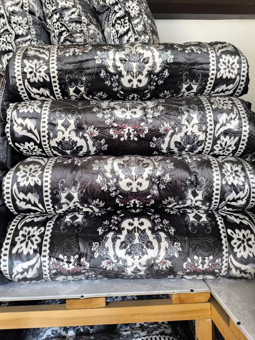 Виллур, духоба, сатин кўрпачалар