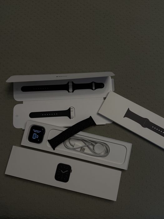 Apple Watch 6 series 44 mm