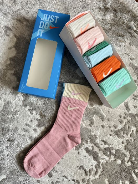 Vând Șosete Nike