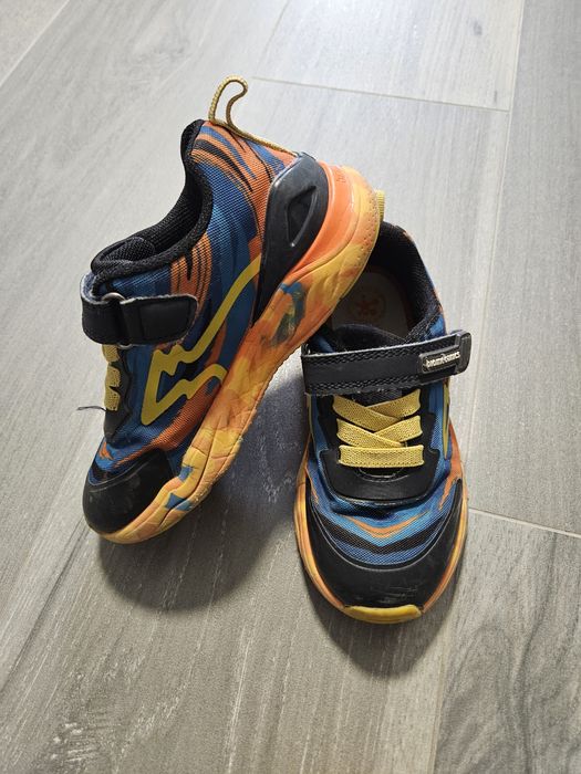 Adidasi biomecanics marime 27