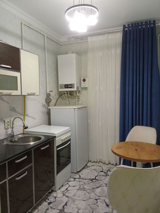 Продается квартира чирчик рошша 2 комнаты 2/7/1можна на ипотека кредит