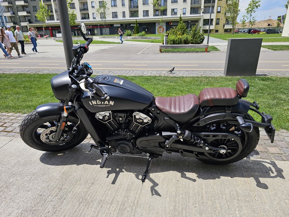 INDIAN SCOUT BOBBER MY2023 black smoke