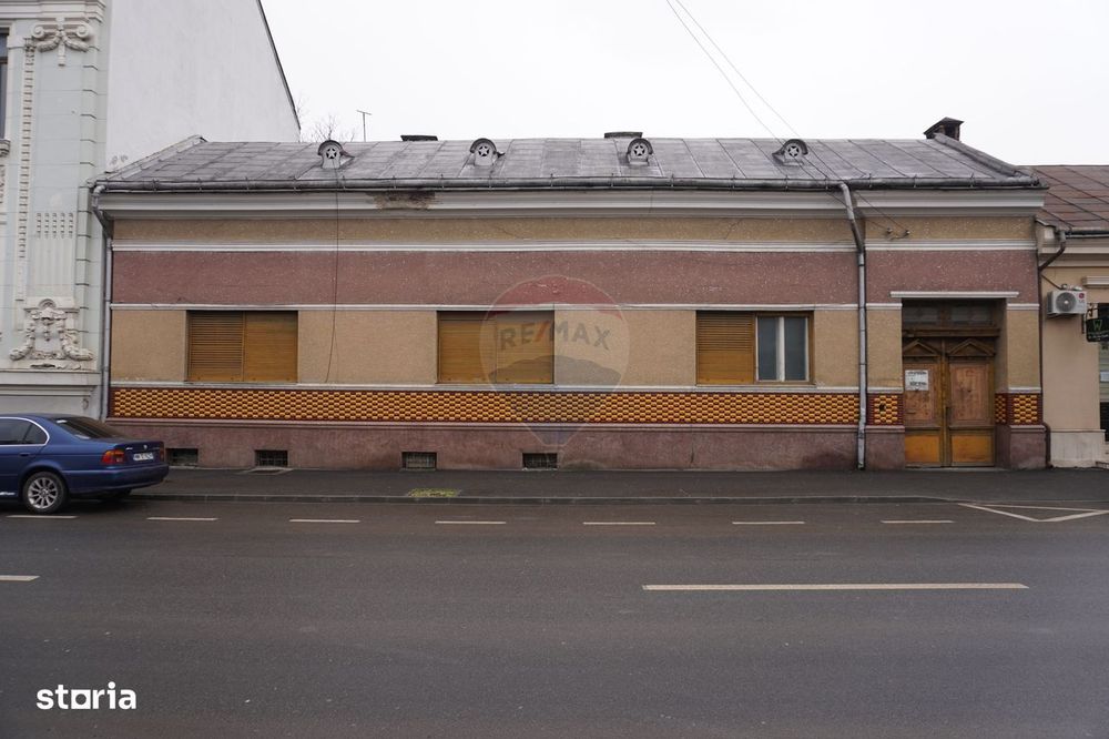 Casă / Vilă cu 5 camere de vânzare