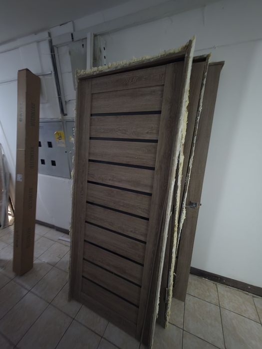 Продам двери межкомнатные