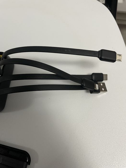 Baterie externa defecta 50000 mah