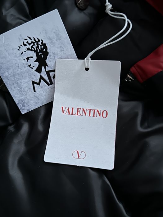 Куртка Valentino Moncler VLTN