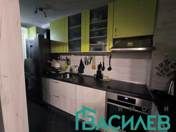 Продава се Тристаен апартамент в София, Център - 88 кв.м за 1391 €/кв.м - Снимка #1