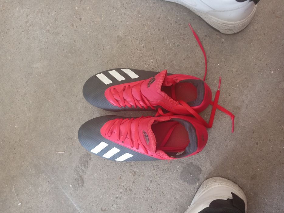 Ghete Fotbal Adidas X 18.3 FG - Mărimea 37 (5 US) - Stare Foarte Bună