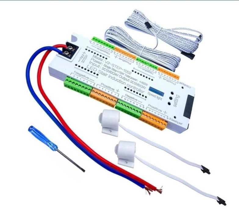 Kit Iluminat Dinamic Trepte Scari cu Senzori, Banda led și Alimentator