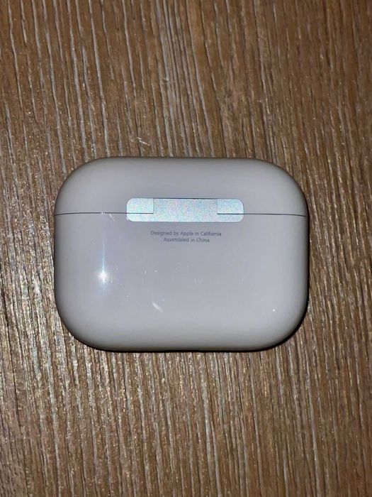 AirPods Pro 3 cu factură