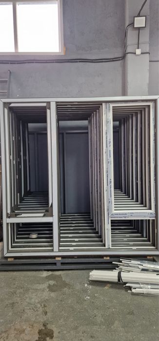 Окна пластиковые продам