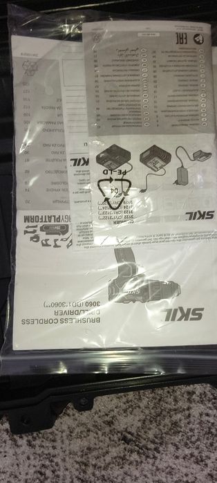 Mașina infiletat Skil