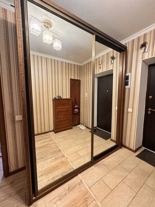 Продам мебель в прихожую