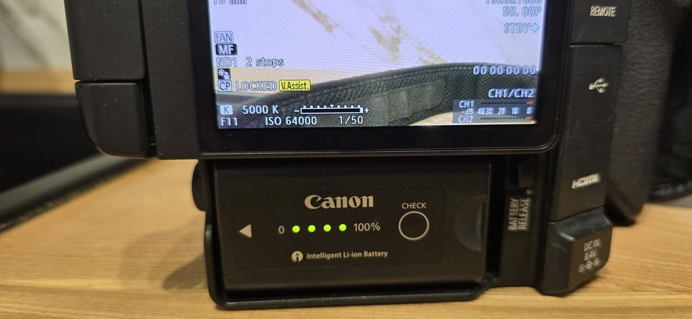 Canon EOS  C100 Mark ll