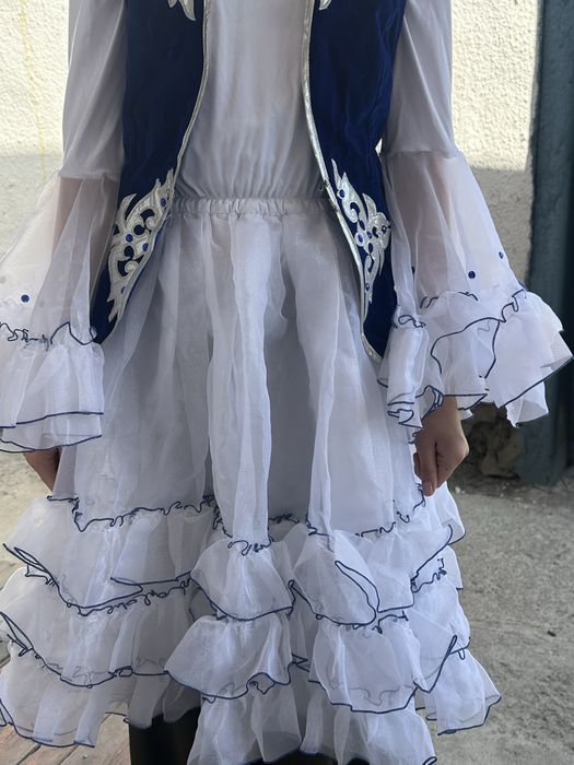 Казакский платья бу.