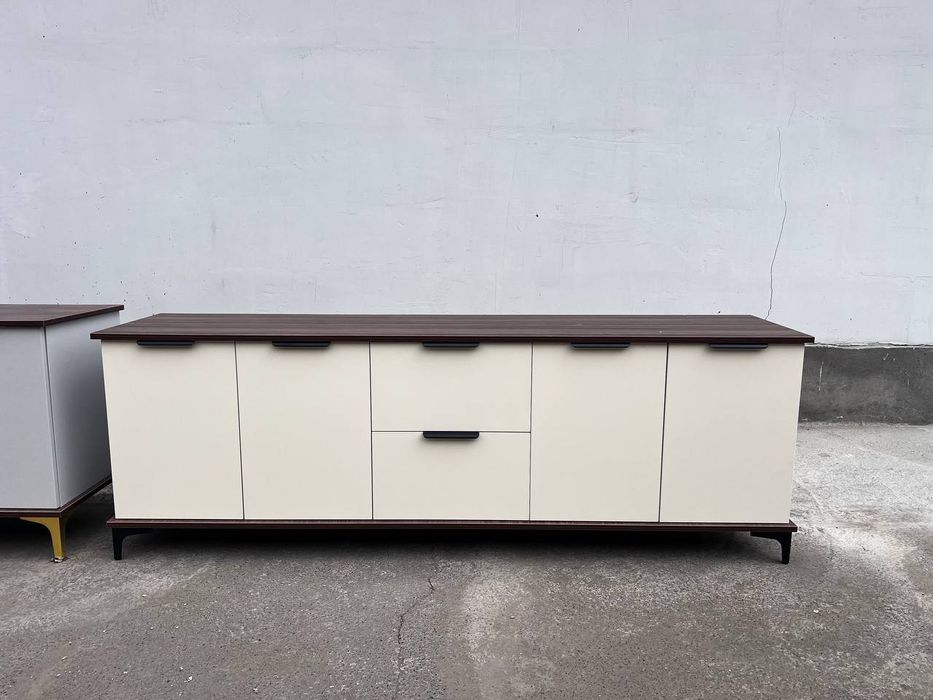 Тв туба сотилади уч хил рангидан бор