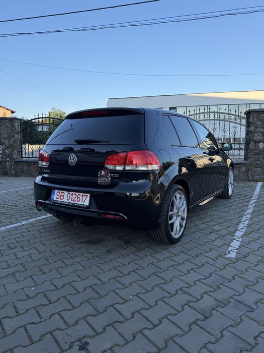Volkswagen Golf VI