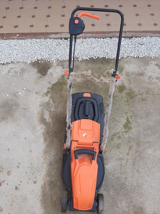 Газонокосилка/Gazonokosilka