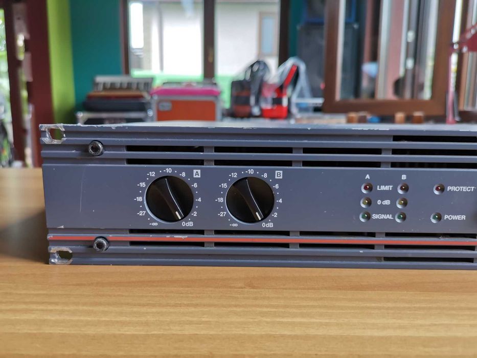 Amplificator/Putere Electro-Voice CP3000S/Dynacord LX2200 2x1100 Watt