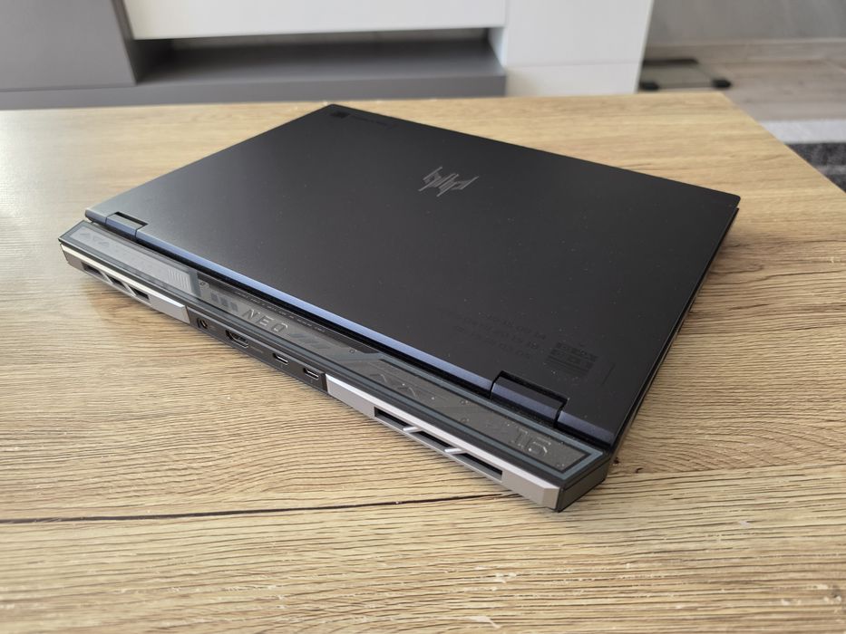 ГЕЙМЪРСКИ ЗВЯР Acer Predator Helios Neo 16, i9 14900hx, 32gb ddr5, RTX 4060 8gb. Дисплей 2.5K  240 ghz.