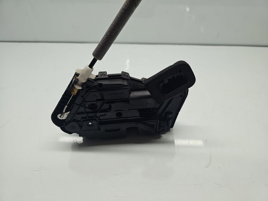 Broasca usa dreapta spate Volkswagen Touran (5T1) R-line [Fabr 2015-pr