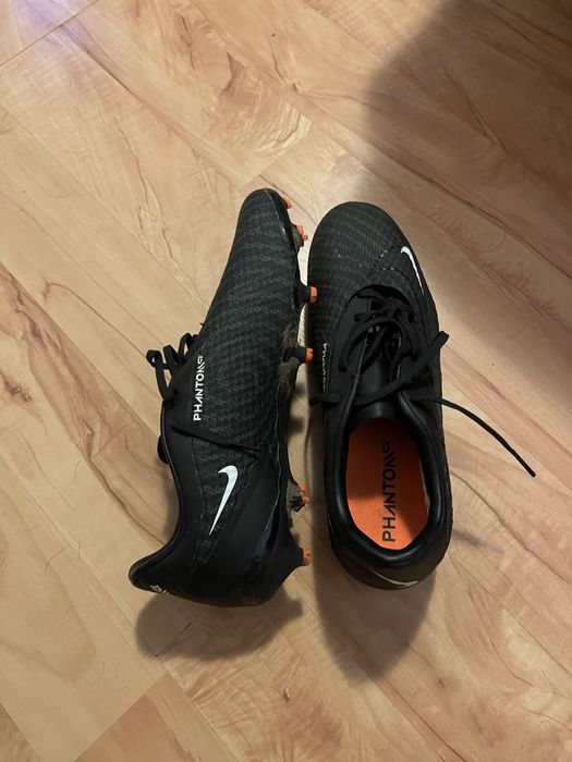 бутонки Nike Phantom