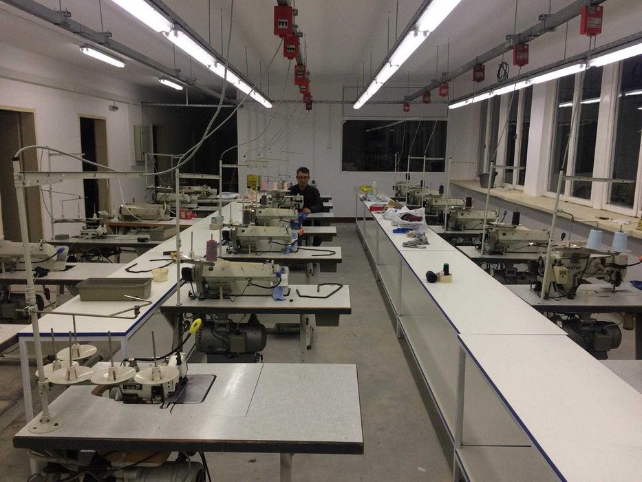 Продава се Промишлена сграда в Лозница - 1624 кв.м за 247 €/кв.м - Снимка #3