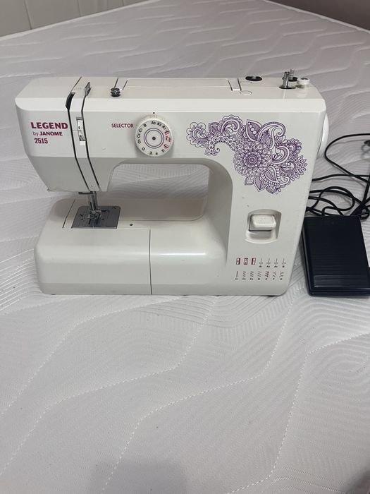 Швейная машинка Janome 2515