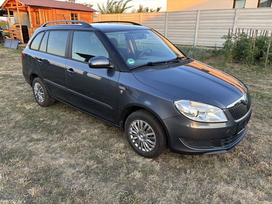SKODA Fabia 2011 — imagine 2