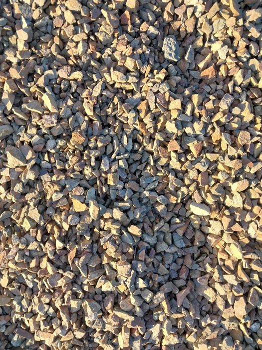 Песок в мешках. Щебень в мешках