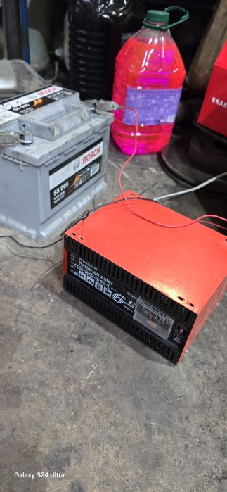 Зарядни за акумулатор