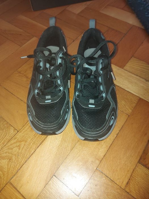 Papuci skechers 39.5