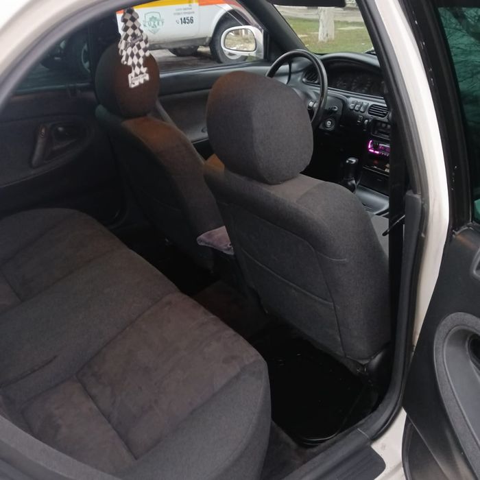 Мазда Кронос состояние хорошее