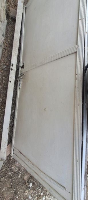 Железные дверьи есік