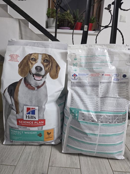 Hrană de câini Hills