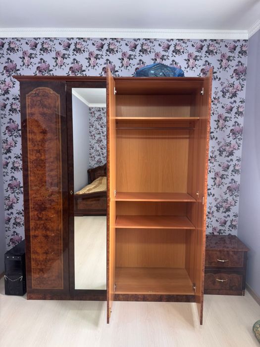 Спальный гарнитур