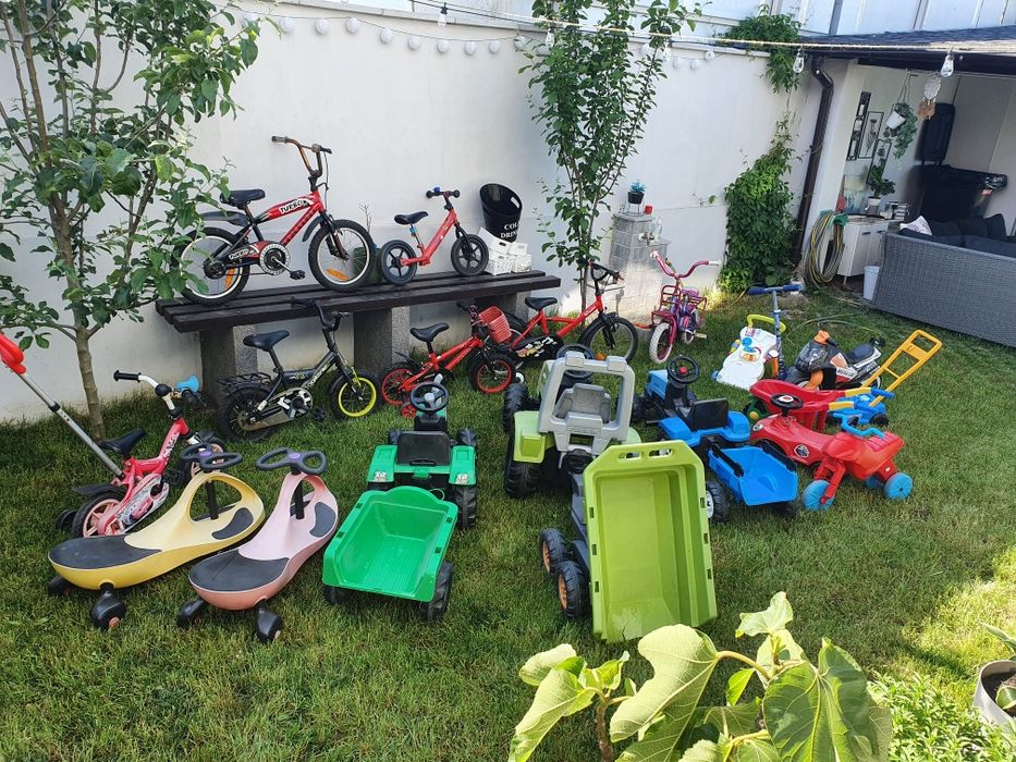 Jucarii cu pedale pt copii