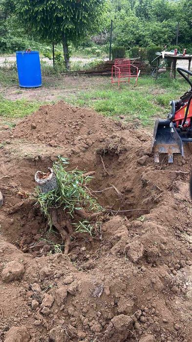 услуги със – самосвал, мини багер, автовишка, бус, подемник - хаспел