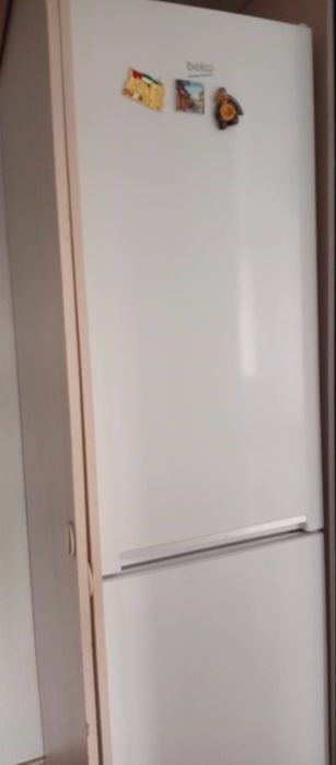 Продам холодильник beko