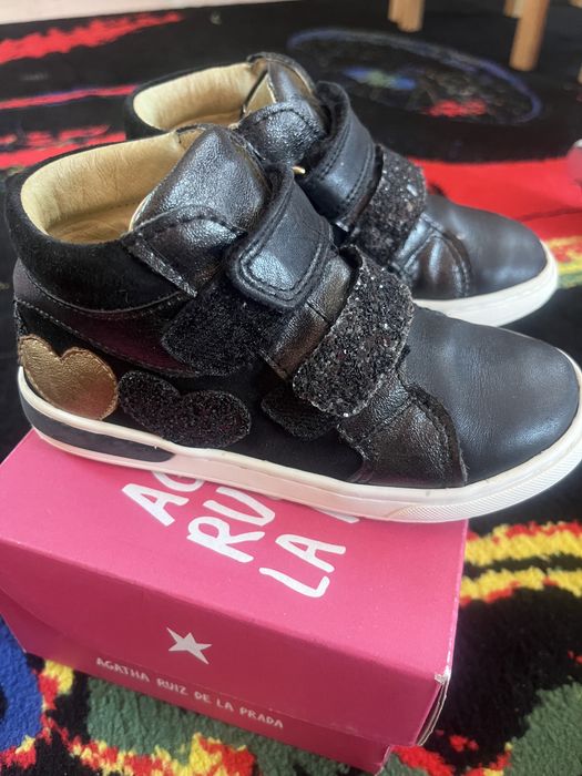 Детски маратонки и обувки