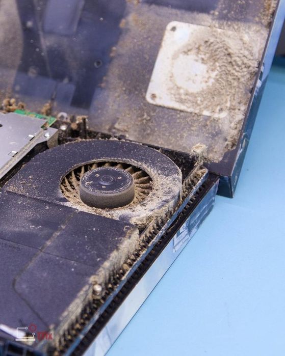 Reparatii  PlayStation si Xbox, PC și laptop