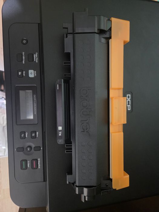Brother DCP-L2532DW лазерен мултифункционален принтер