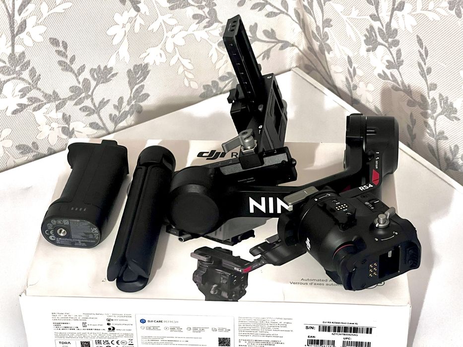 Стабилизатор DJI RS 4