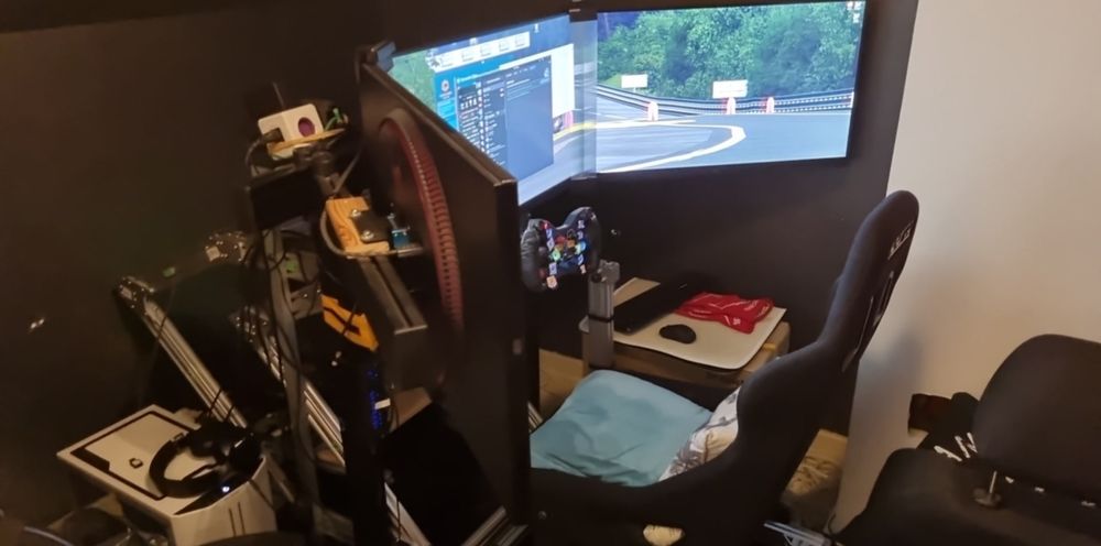 Геймърски монитор LG 32GP850-B 31.5", IPS, QHD (2560 x 1440), 165Hz /O