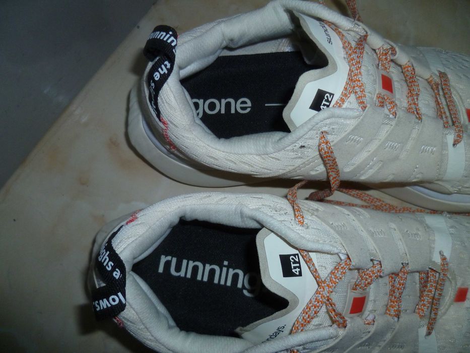 4T2 gone running №44