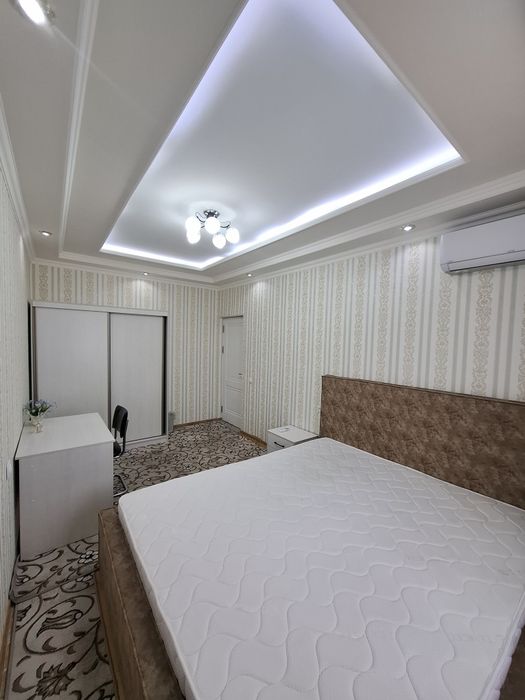 Аренда, Метро Айбек 4х ком, 3х спальная, 2х санузел