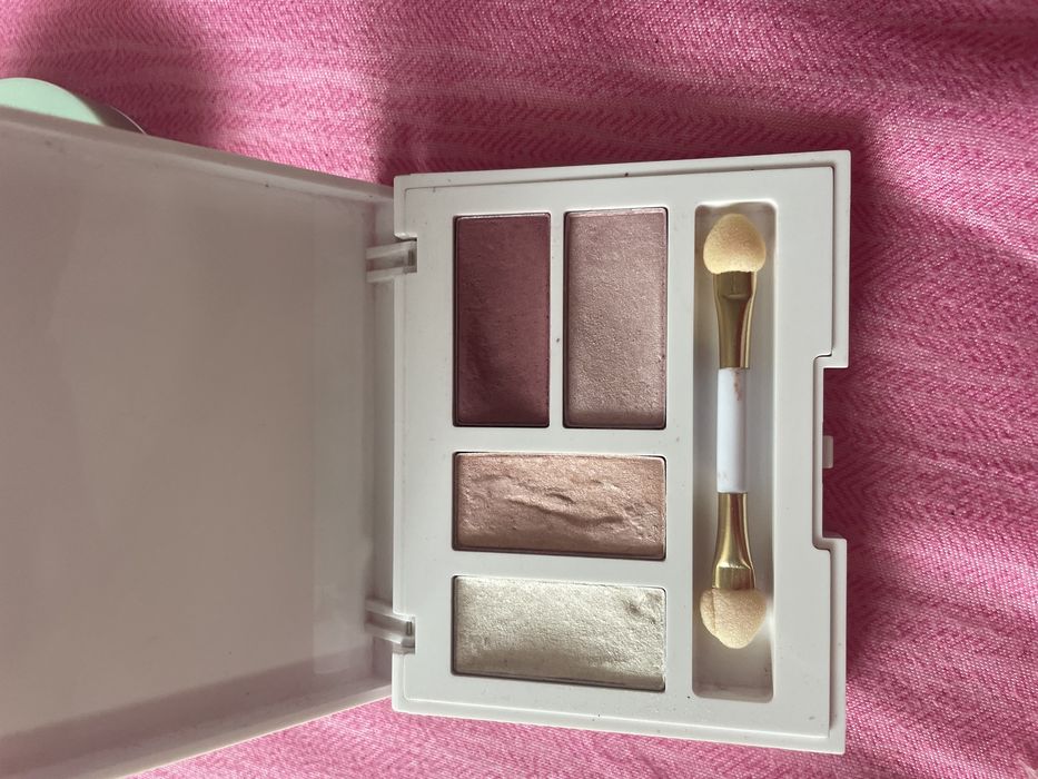 Голям лот козметика