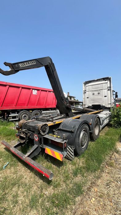 SCANIA R440 Scarrabil