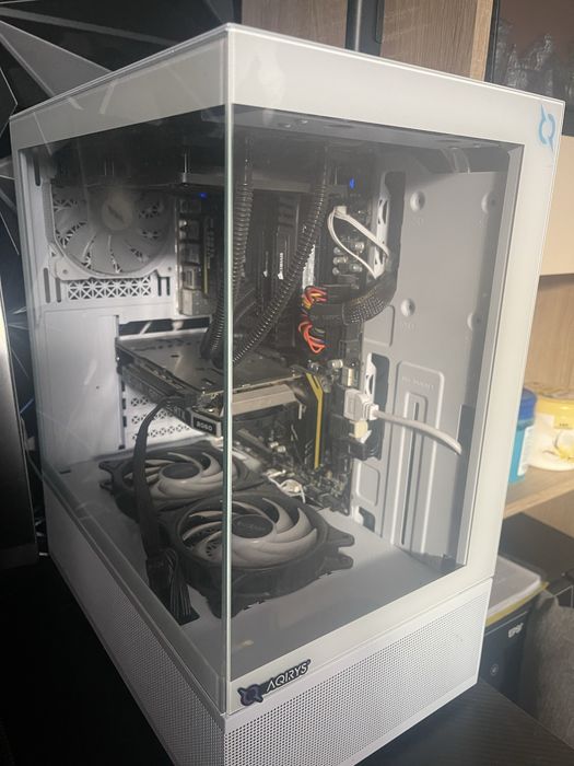 Vand pc de gaming