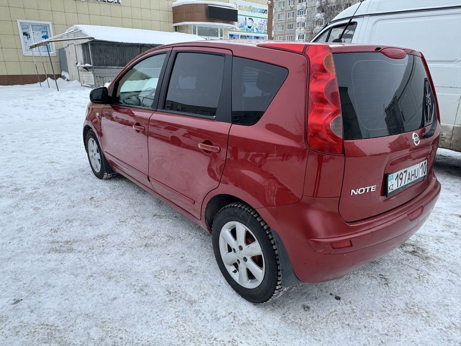 Ниссан ноут автомат